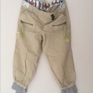 NWT Desigual crop pants